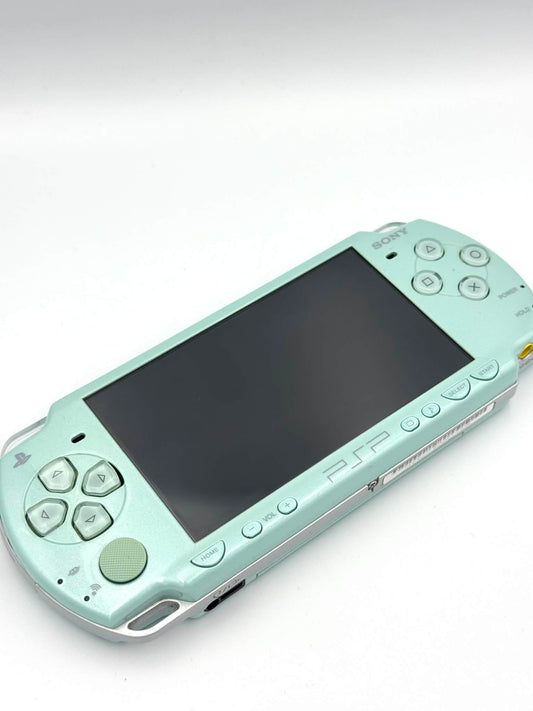 ソニー PSP 2000 – ミントグリーン