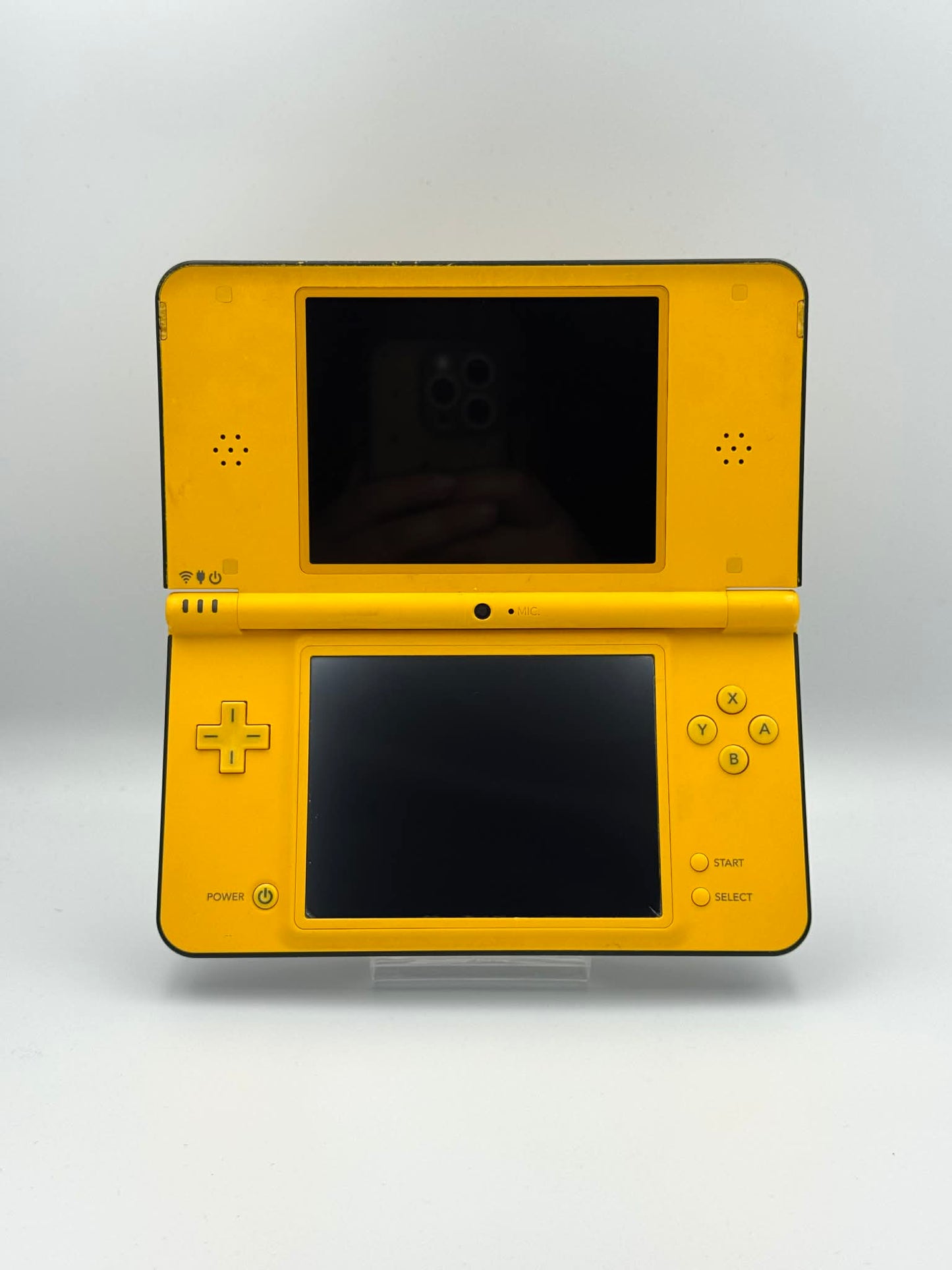 Nintendo DSi LL – Yellow Edition