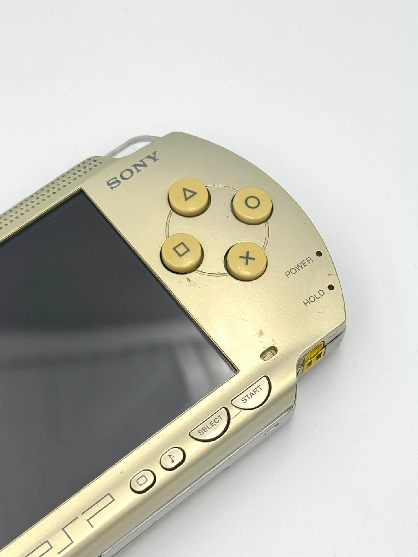 PSP 1000 – ゴールド / シャンパン