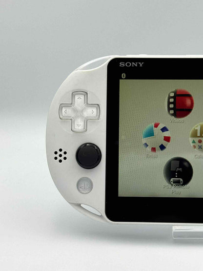 PS Vita 2000 – ホワイト🇯🇵 