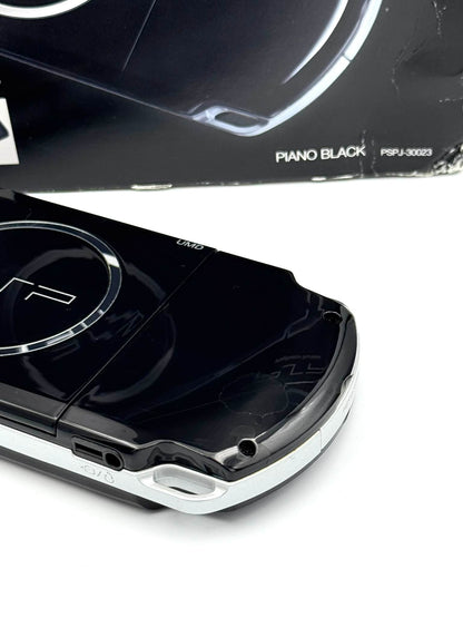 PSP 3000 – Piano Black VALUE PACK