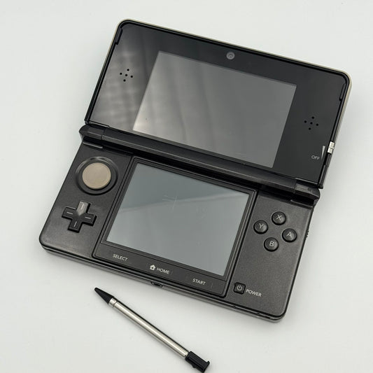 ニンテンドー3DS – グロスブラック - Bグレード