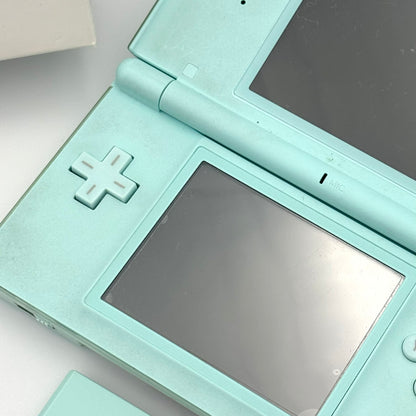 ニンテンドーDS Lite – ミントグリーン 箱付き🇯🇵
