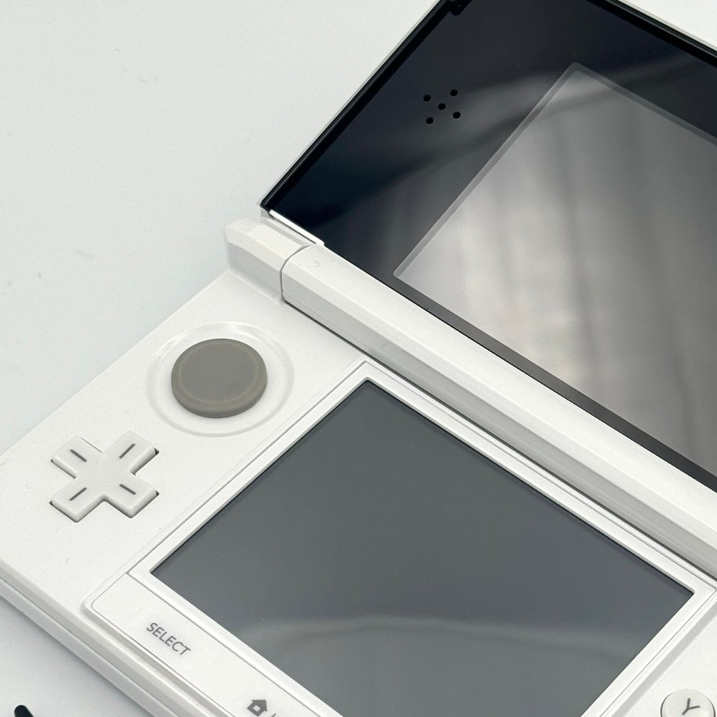 Nintendo 3DS – Blanche (Boîte complète) 