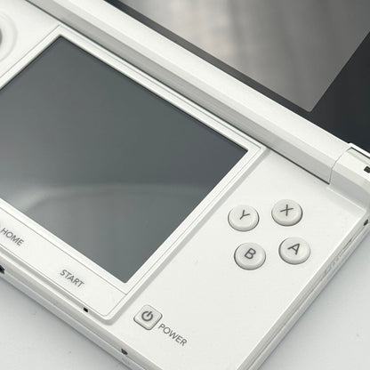 Nintendo 3DS – Blanche (Boîte complète) 