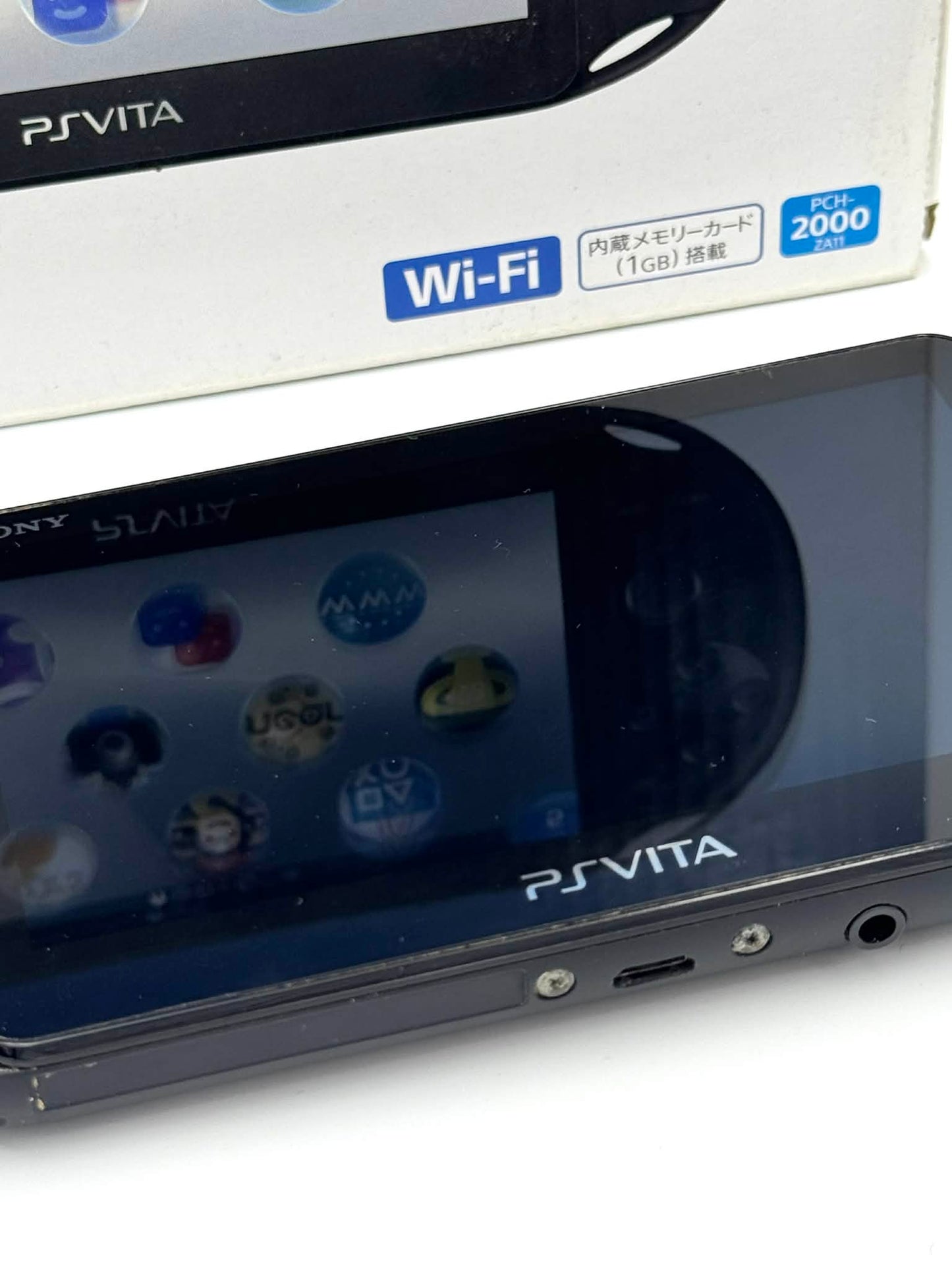 Sony PS Vita 2000 – Black (Boxed)