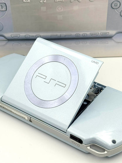 PSP-2000 – フェリシア・ブルー