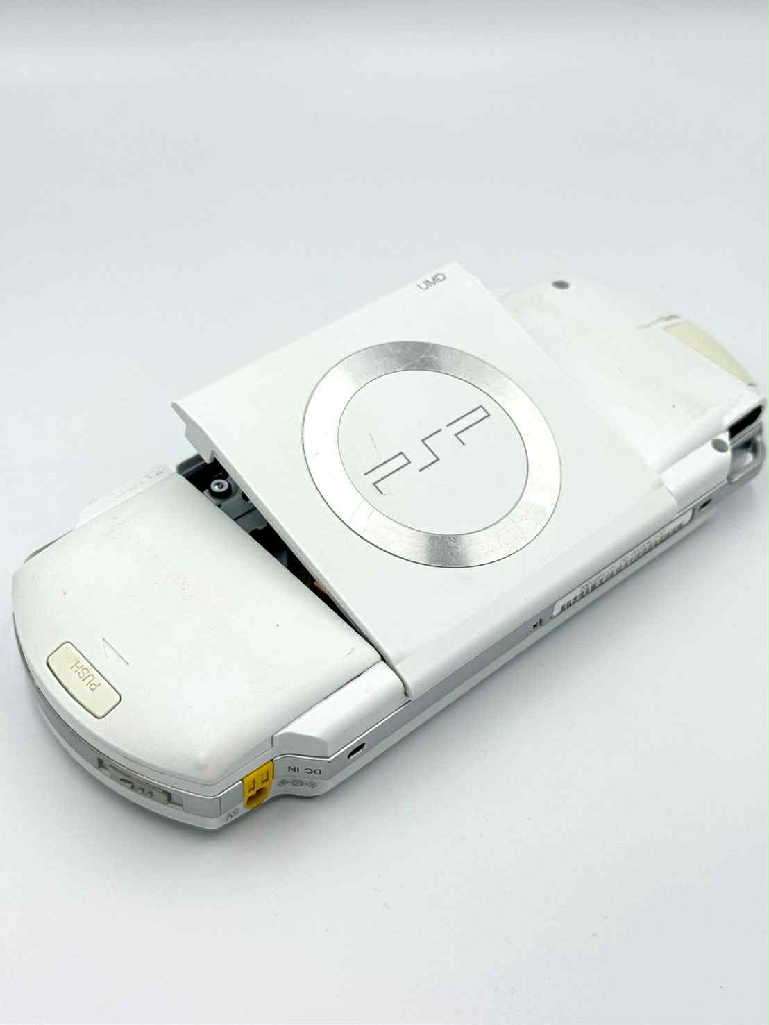 🤍 ソニー PSP-1000 – セラミックホワイト