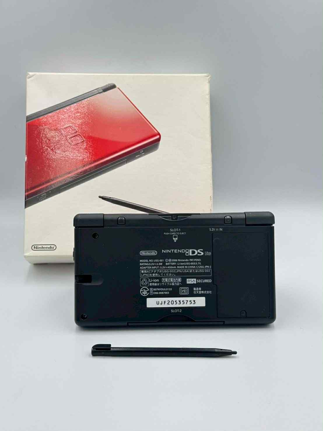 Nintendo DS Lite – Red / Black