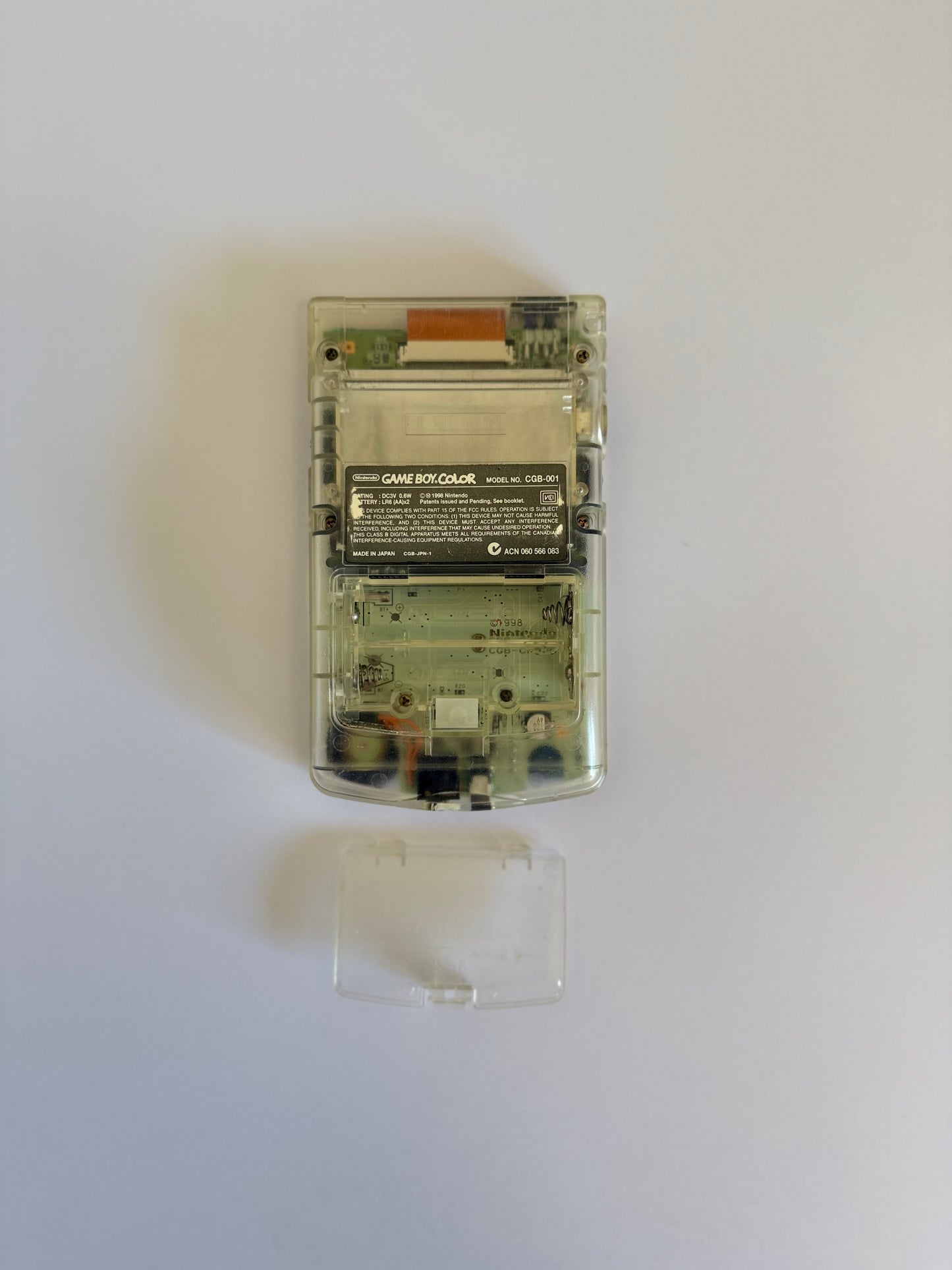 Game Boy Color – Clear | Authentic Japanese Retro Console (Refurbished)