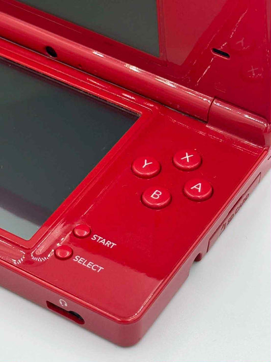 ニンテンドーDSi – レッド