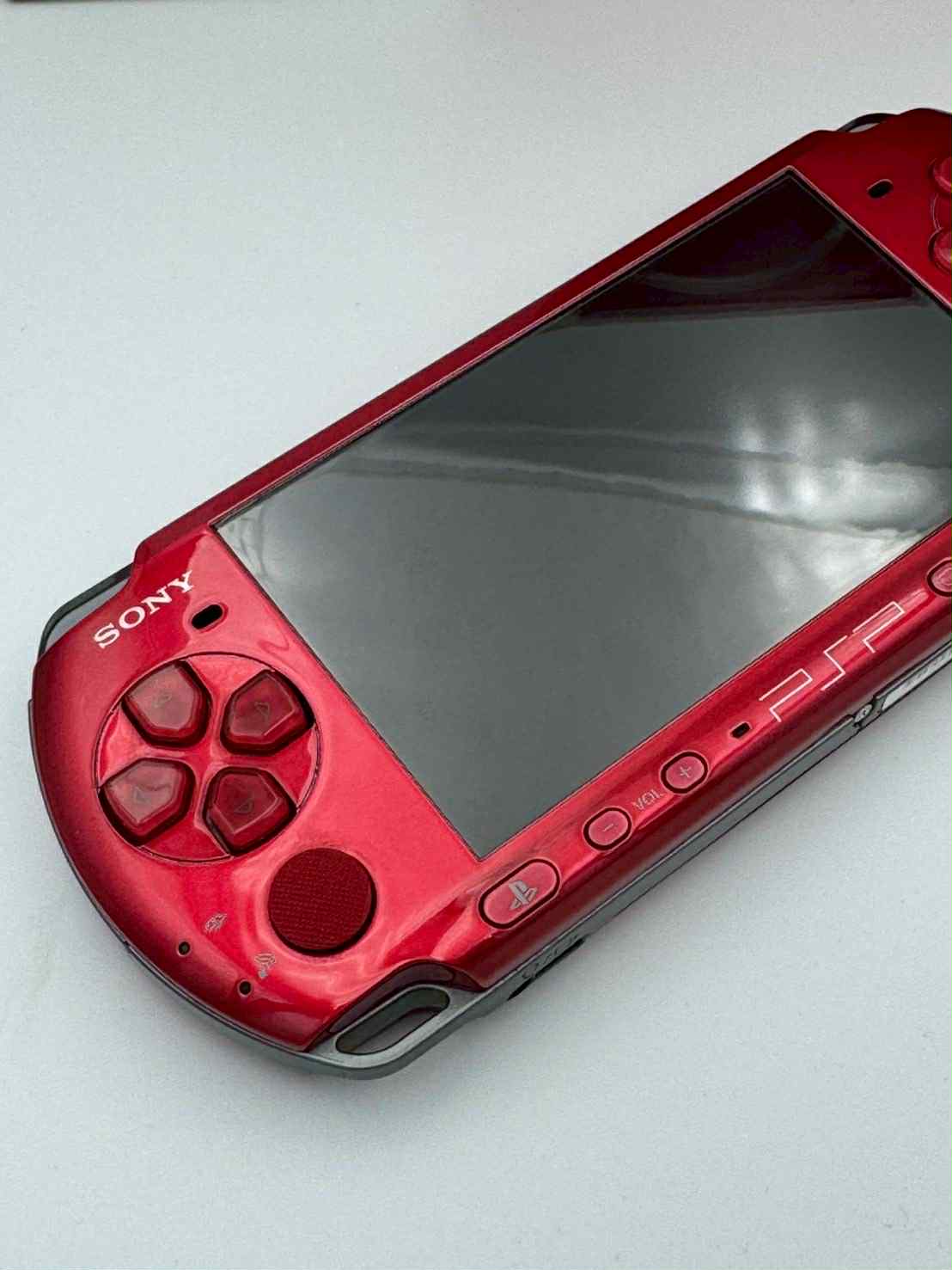 PSP 3000 カーニバルカラーズ – ラディアントレッド 🇯🇵 