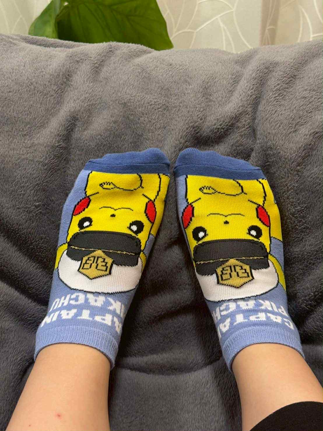 ポケモン ソックスパック – キャプテンピカチュウ + イーブイ (日本限定) 