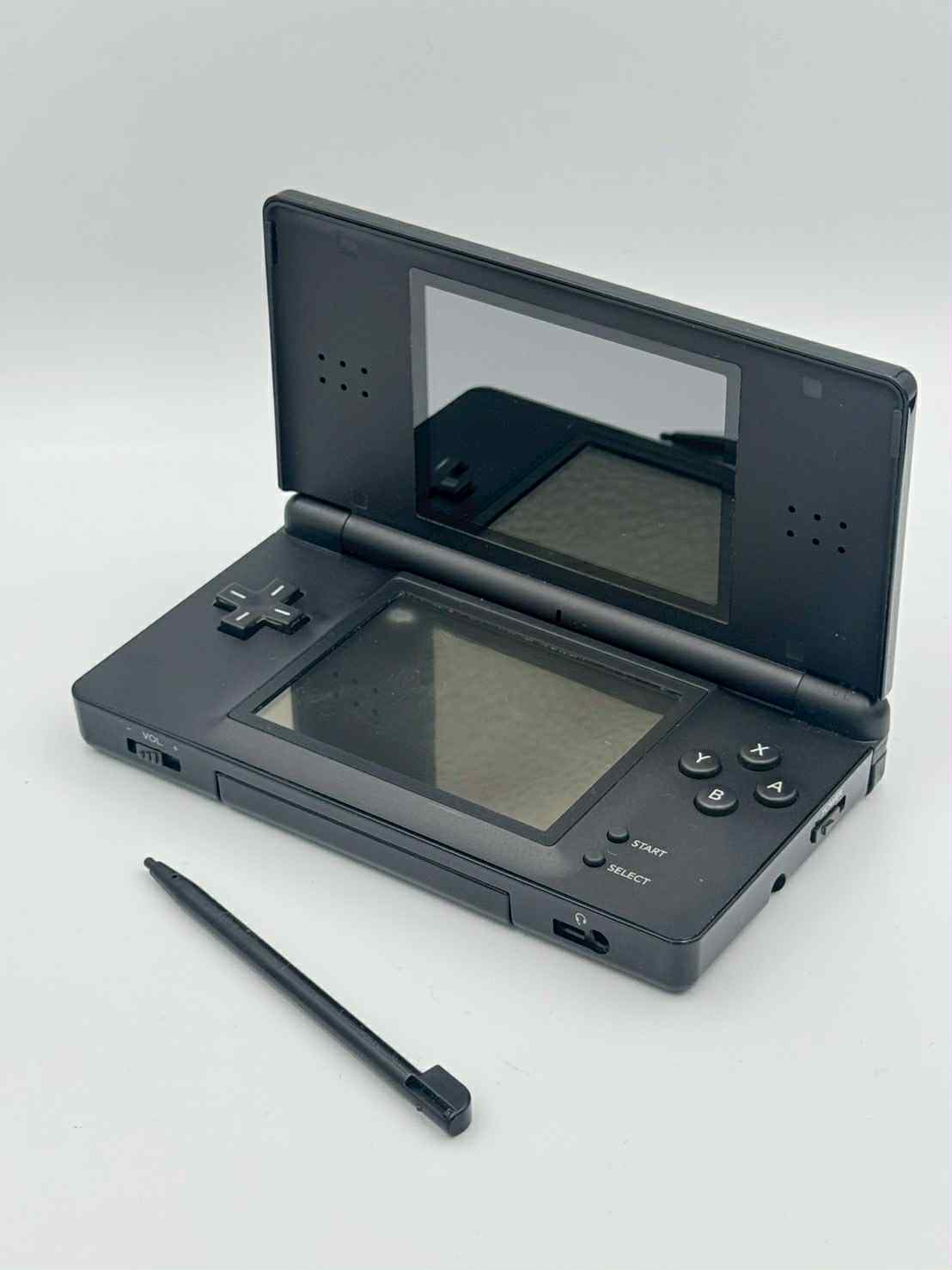 ニンテンドーDS Lite – ネイビーブルー