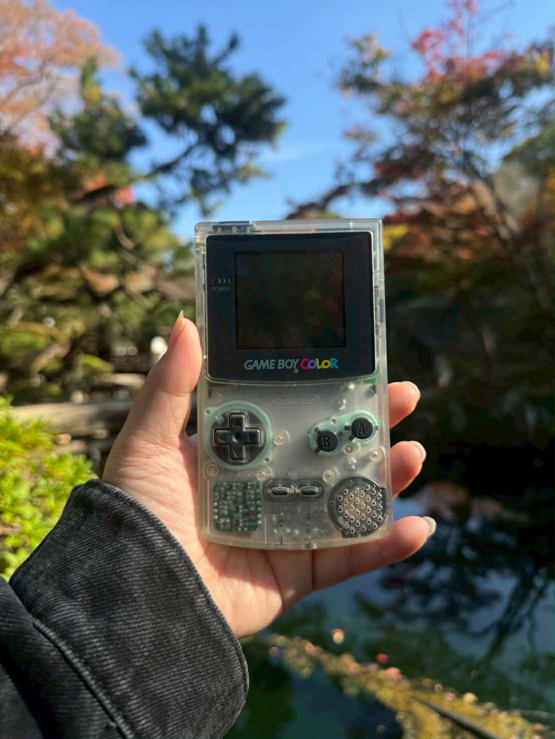 ゲームボーイカラー – クリア（透明シェル）