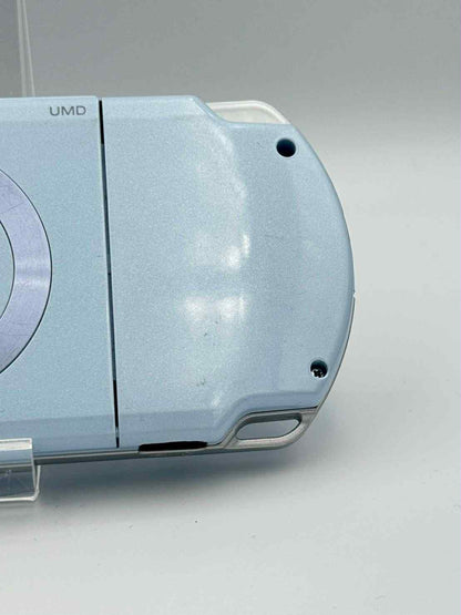 SONY PSP 2000 – ライトブルー