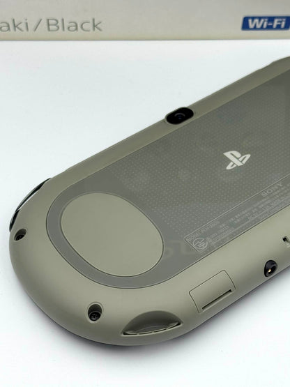 PS Vita 2000 – Kaki / Noir 