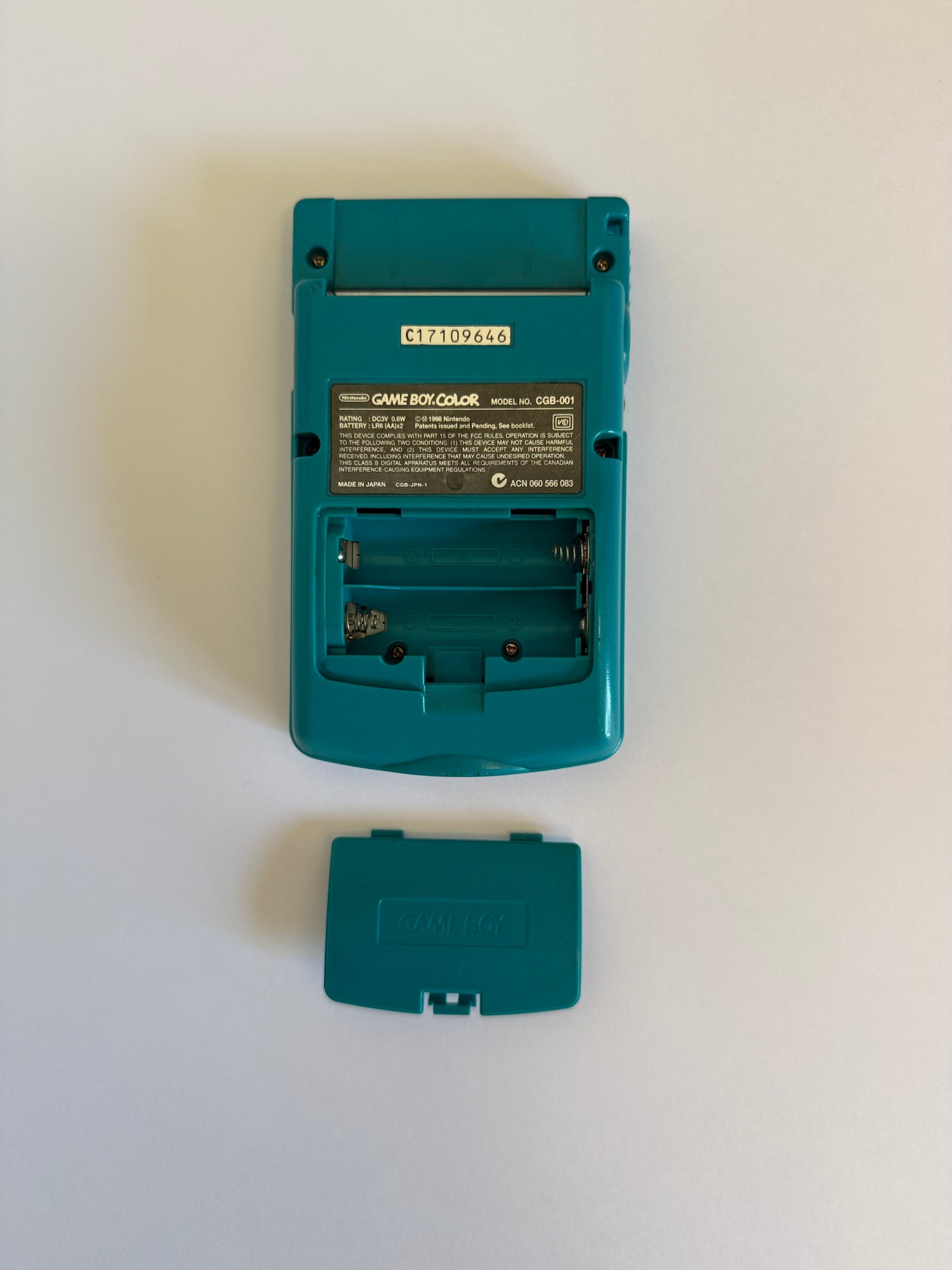 Game Boy Color – Teal | Authentic Japanese Retro Console (Refurbished)