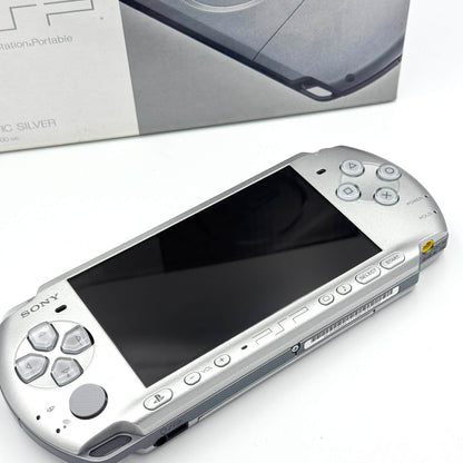 Sony PSP 3000 – Mystic Silver Boxed 🇯🇵