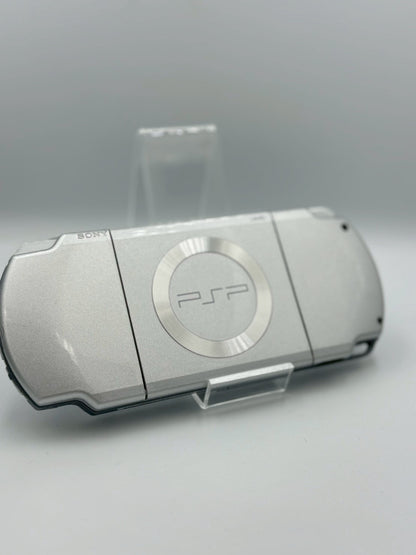 ソニー PSP-2000 シルバー