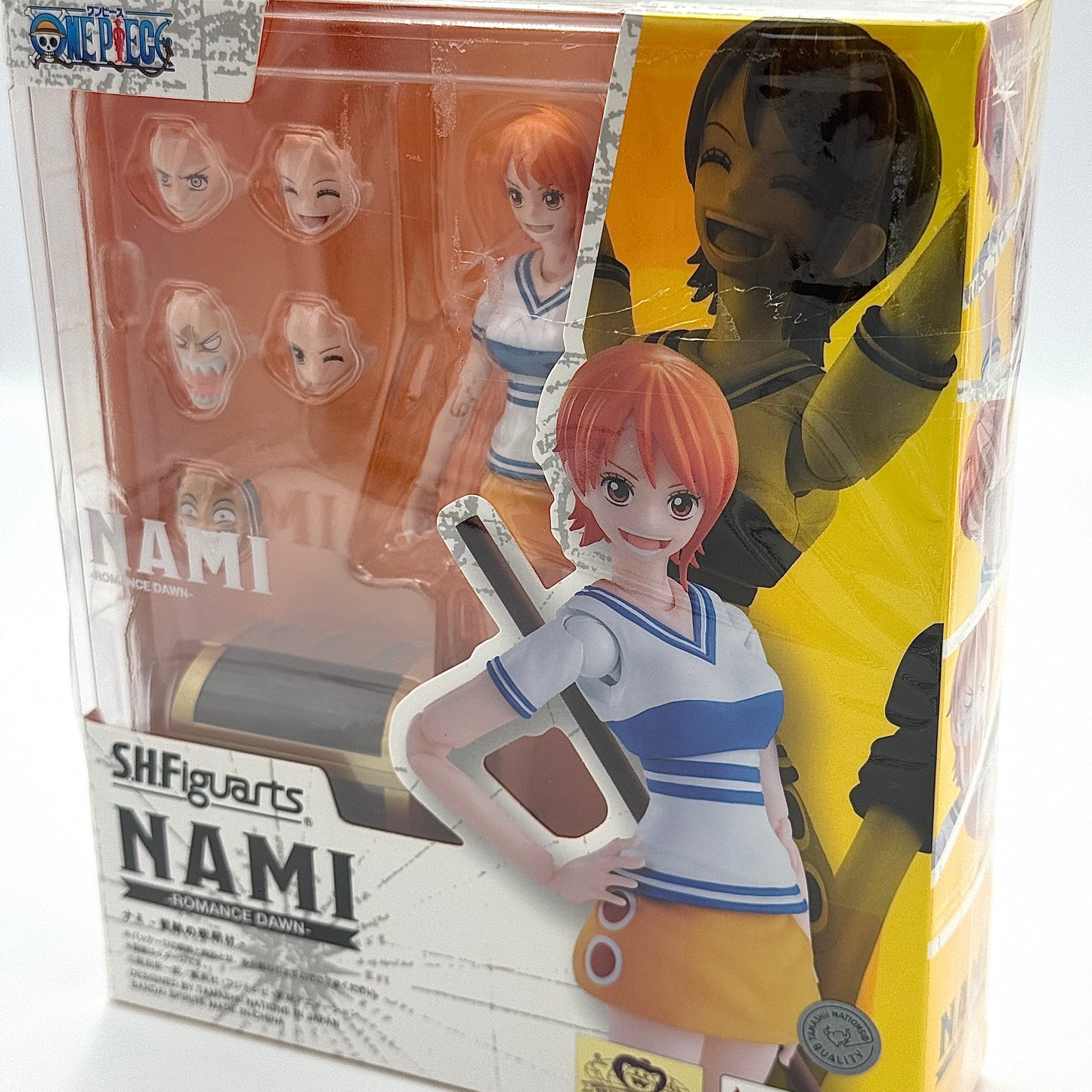 Nami Figure