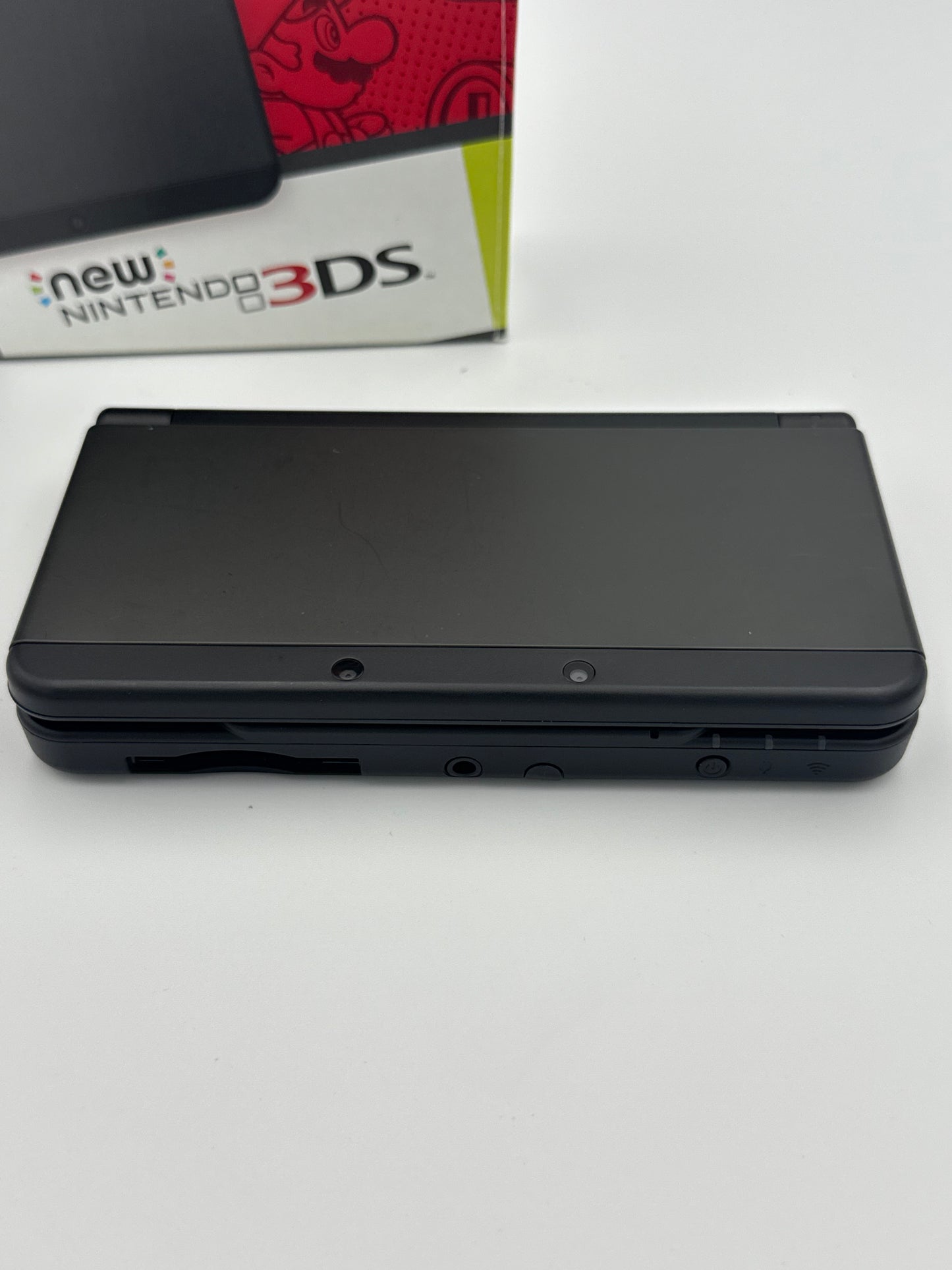 New Nintendo 3DS Black - Boxed