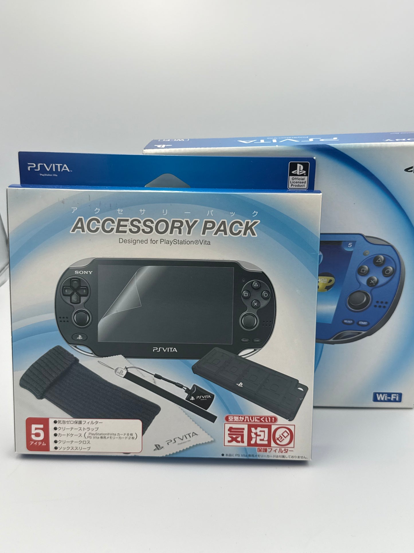 PS Vita Sapphire Blue PCH-1000 + Accessory Pack - CIB