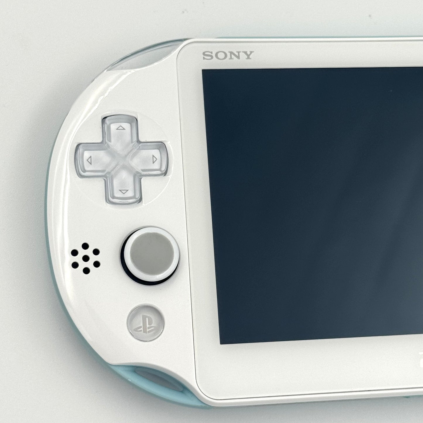 PS Vita 2000 – アクア・ブルー／ホワイト 🇯🇵