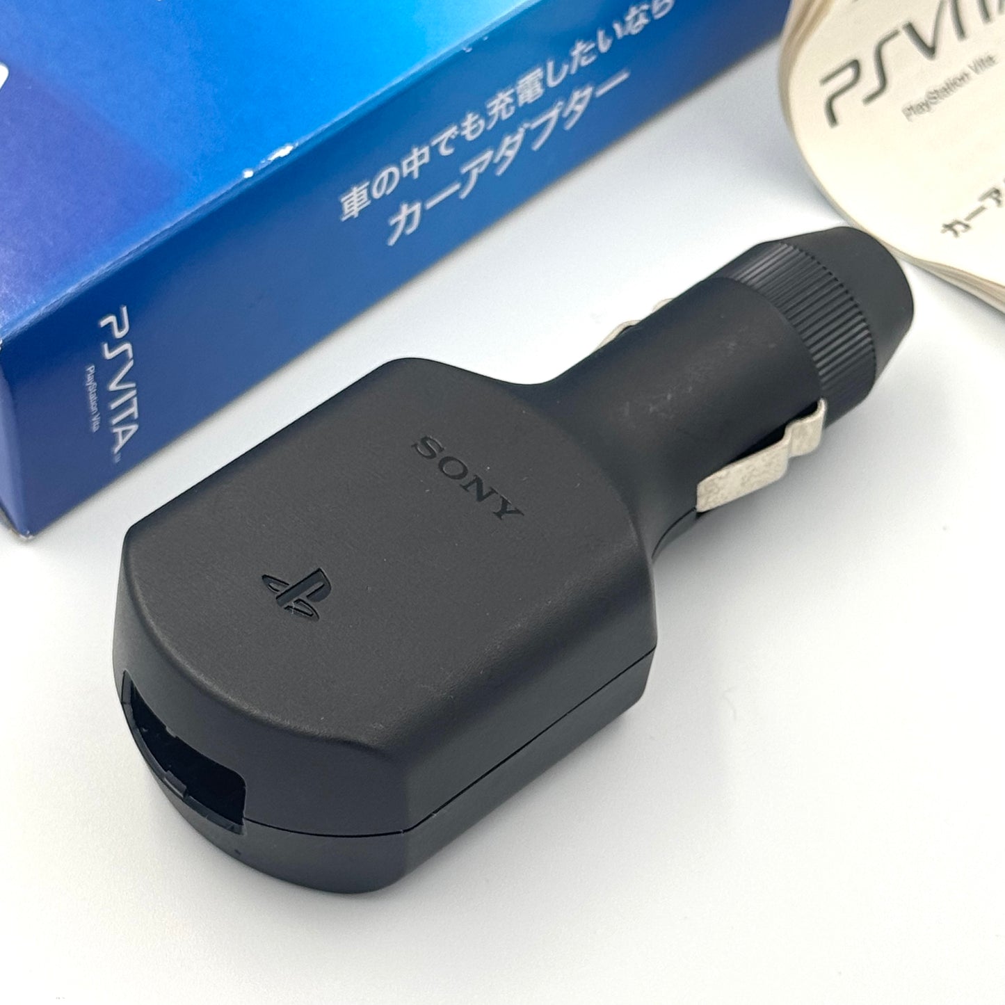 Sony PS Vita カーアダプター