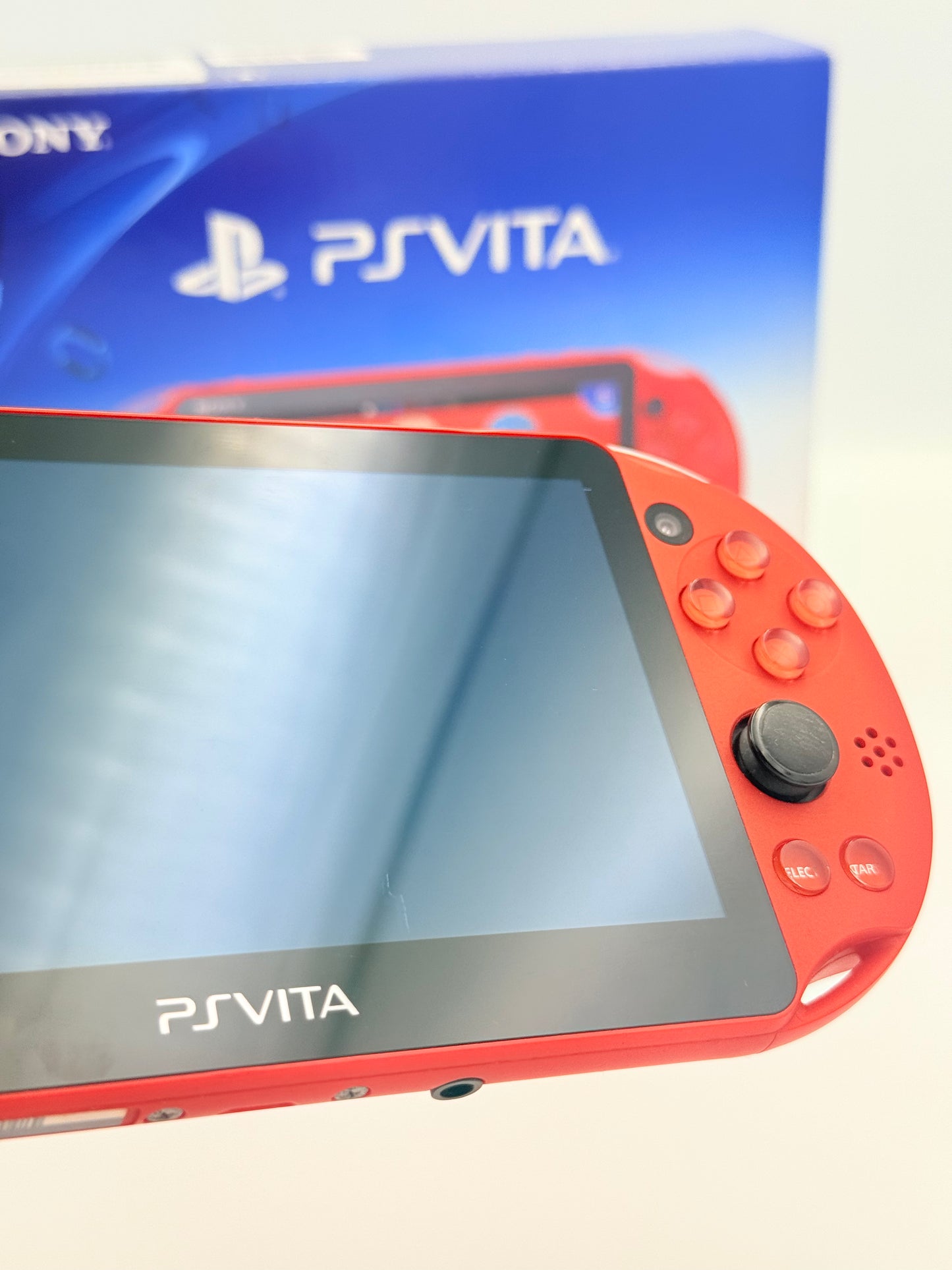 PS Vita 2000 Metallic Red