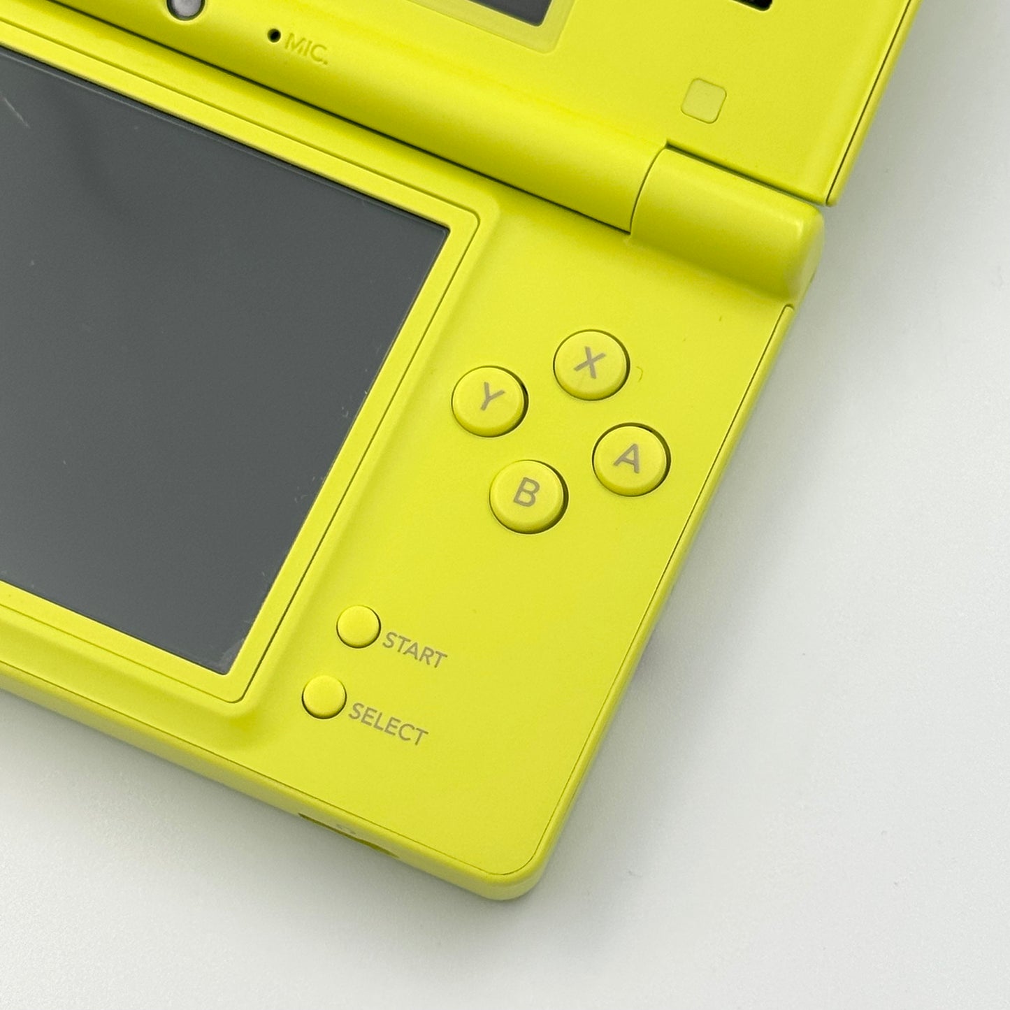 Nintendo DSi Lime Green – B Grade 🇯🇵