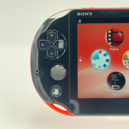 ソニー PS Vita 2000 レッド & ブラック
