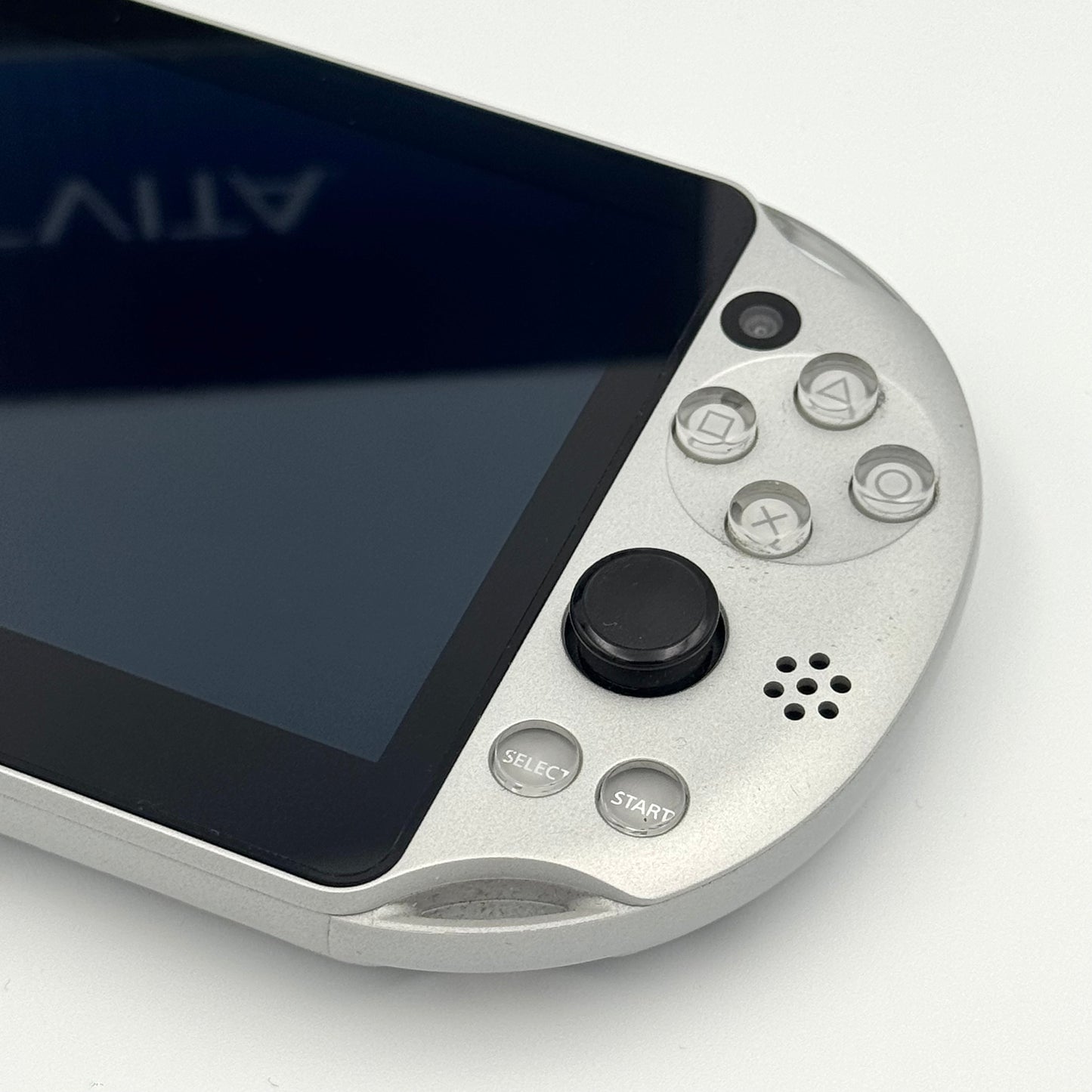 PS Vita – シルバーの箱