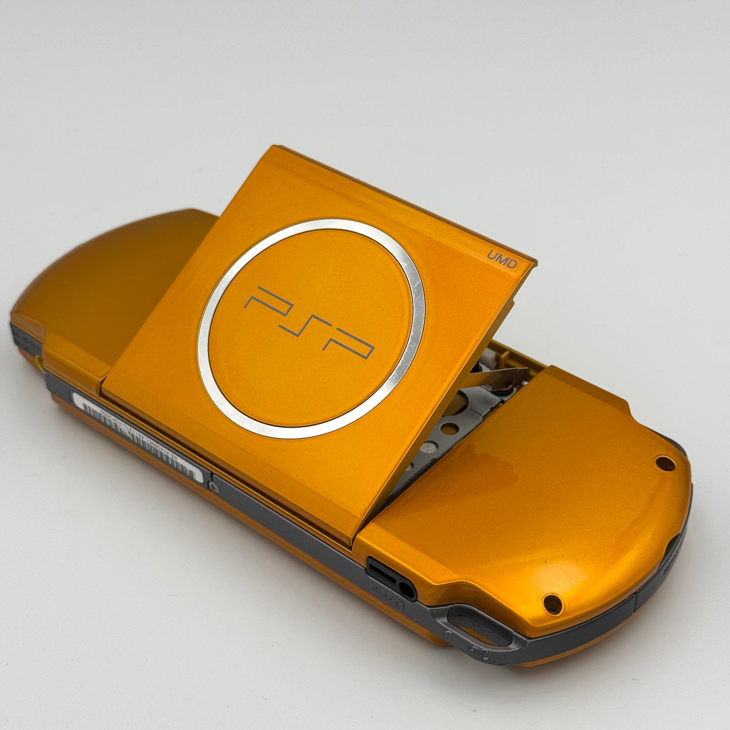 PSP-3000 – ゴールドエディション
