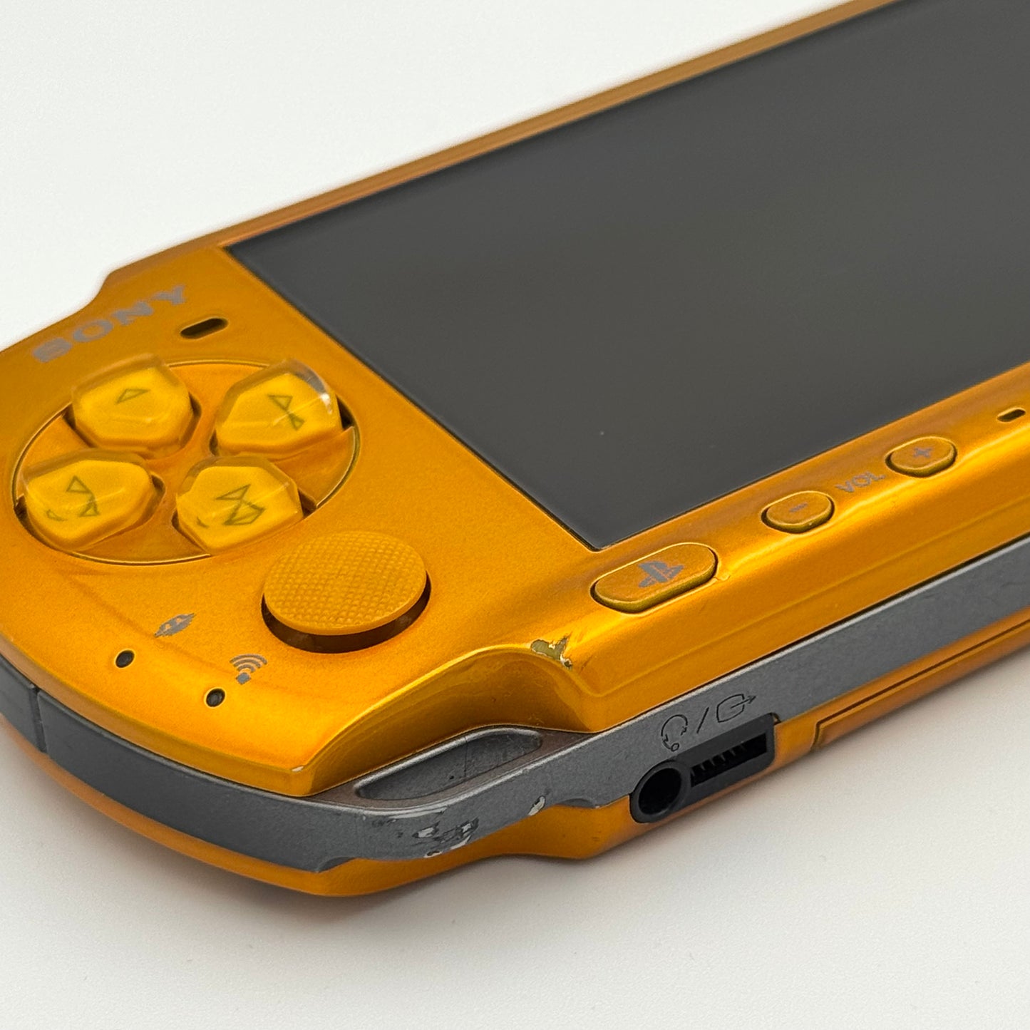 PSP-3000 – ゴールドエディション