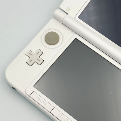 ニンテンドー3DS LL – ホワイト×ミントグリーン