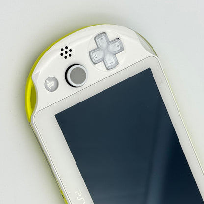 PS Vita 2000 – Yellow / White