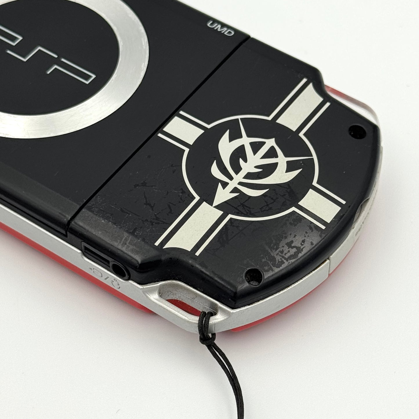 PSP 2000 - Principality of Zeon Limited Edition
