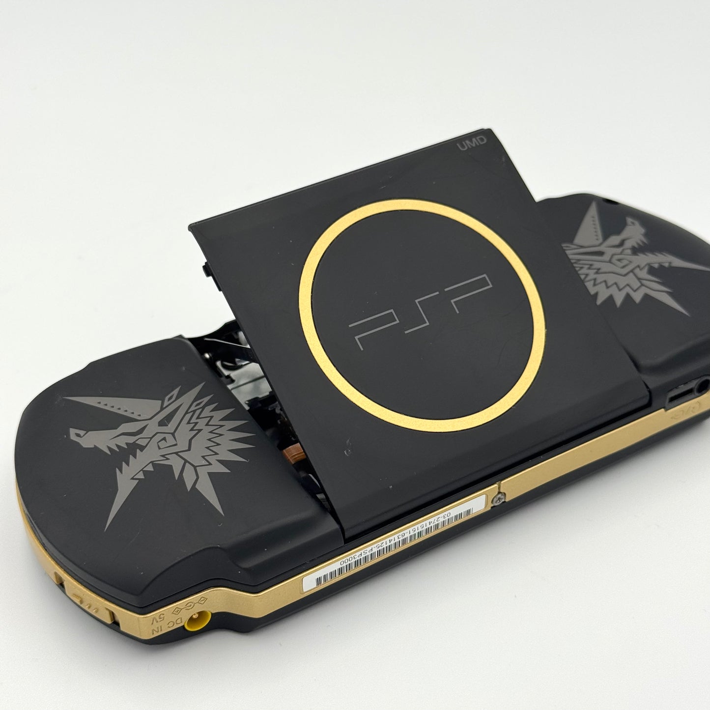 PSP 3000 – Édition limitée Monster Hunter
