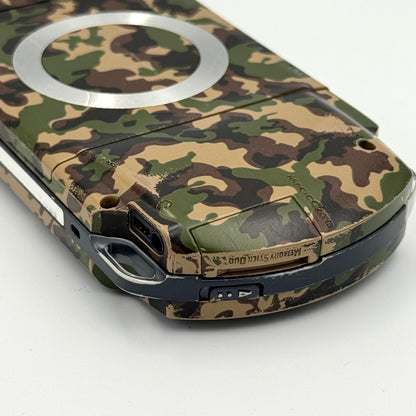 PSP 1000 - Metal Gear Solid Camouflage Edition
