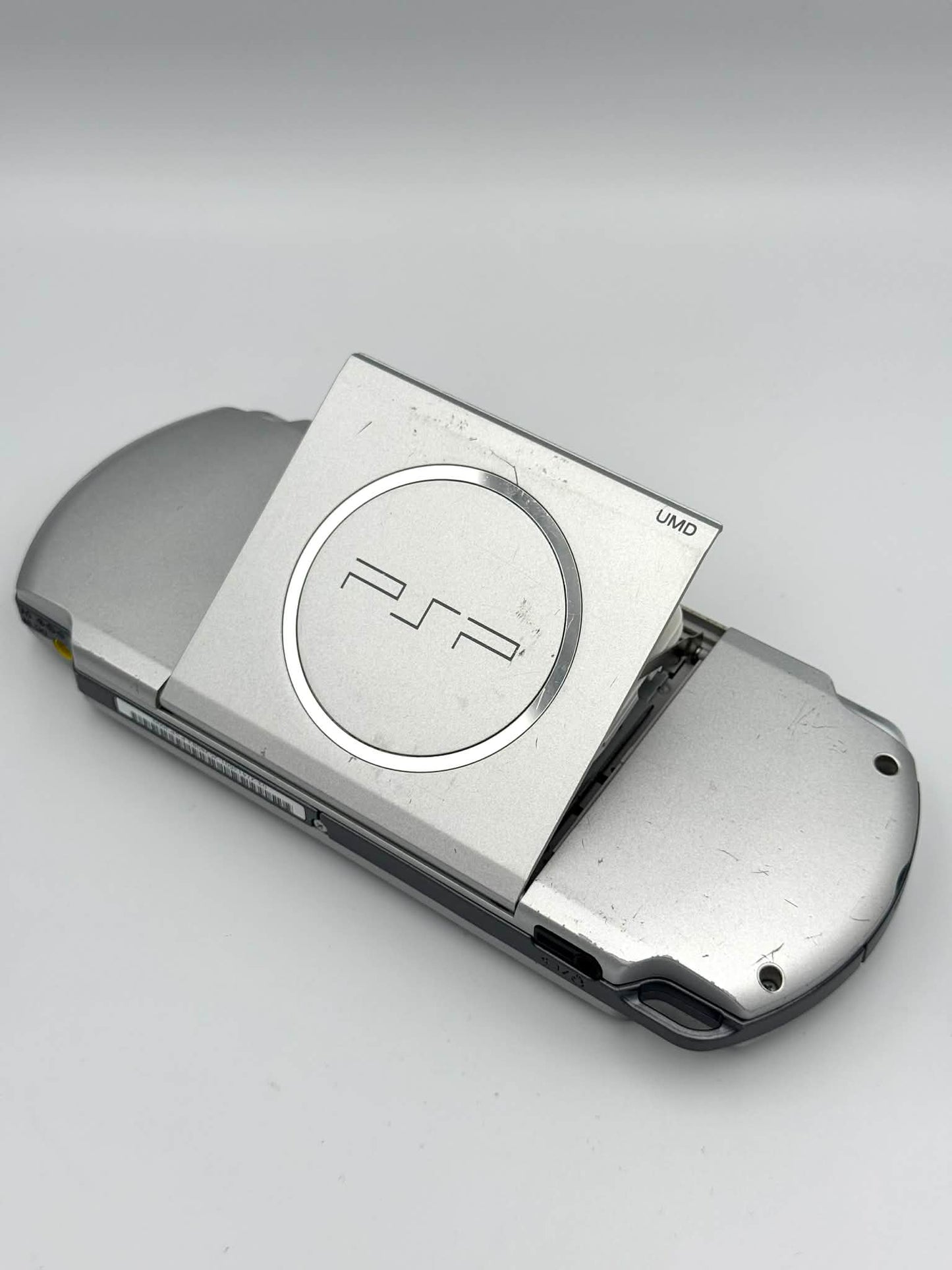 Sony PSP 3000 – Argent 
