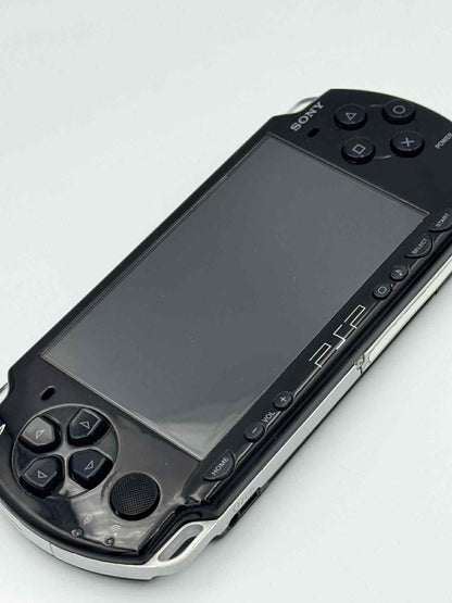 🎮 ソニー PSP-2000 – ピアノブラック