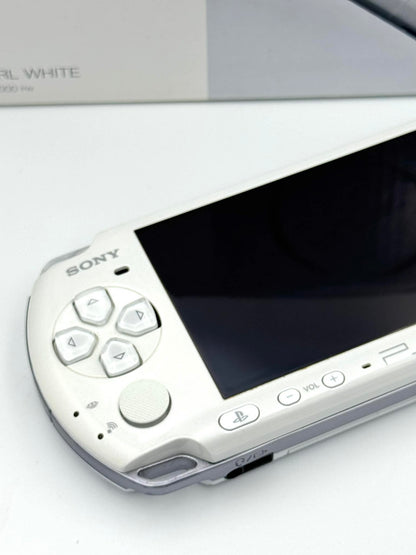 Sony PSP 3000 – Pearl White (Boxed)