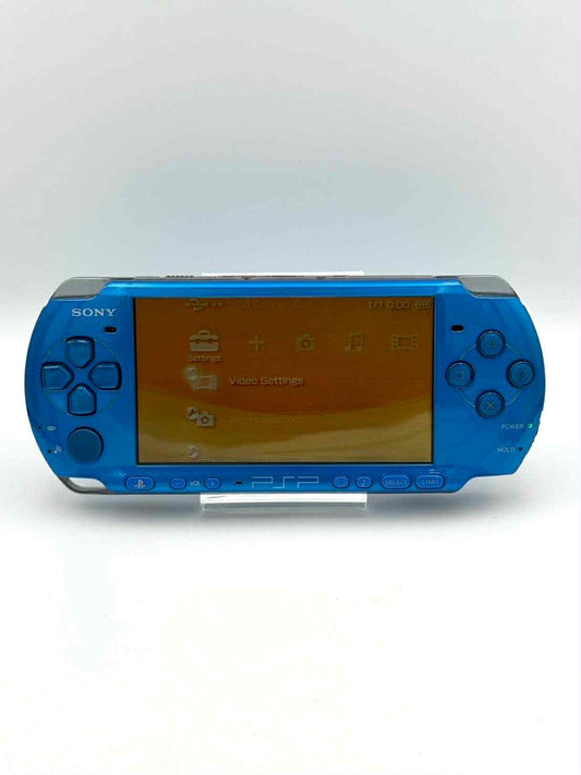 PSP-3000 – 鮮やかなブルー