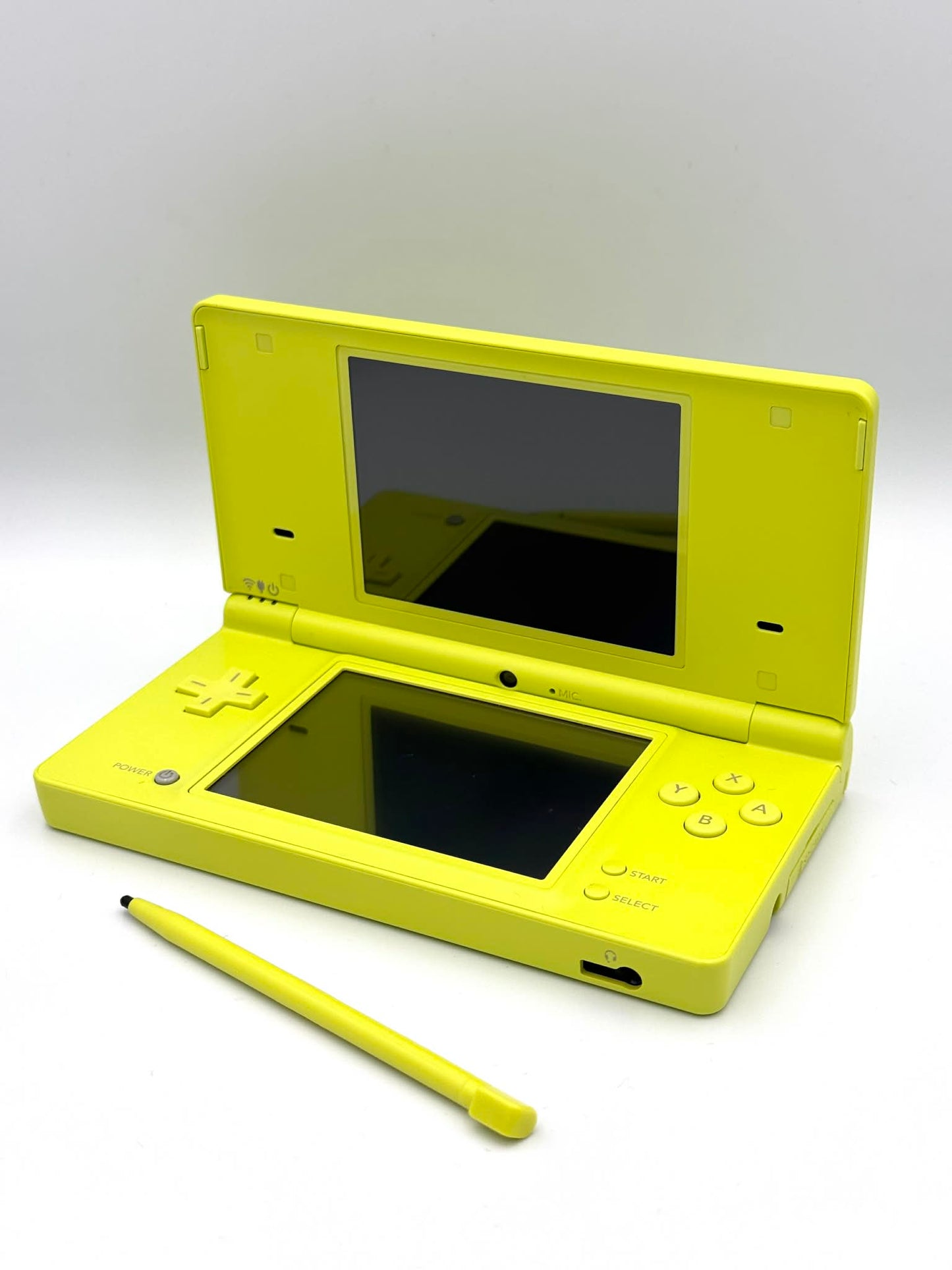 Nintendo DSi – Lime Green
