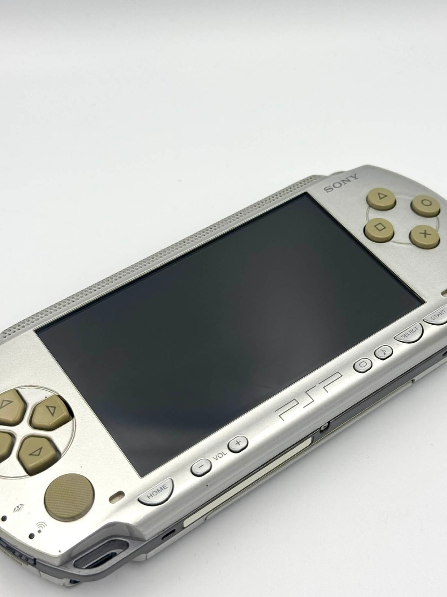 PSP 1000 – Silver