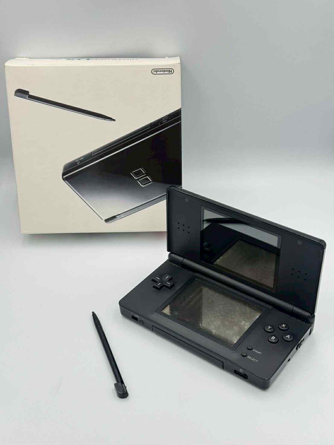 Nintendo DS Lite – Jet Black (Complete in Box)