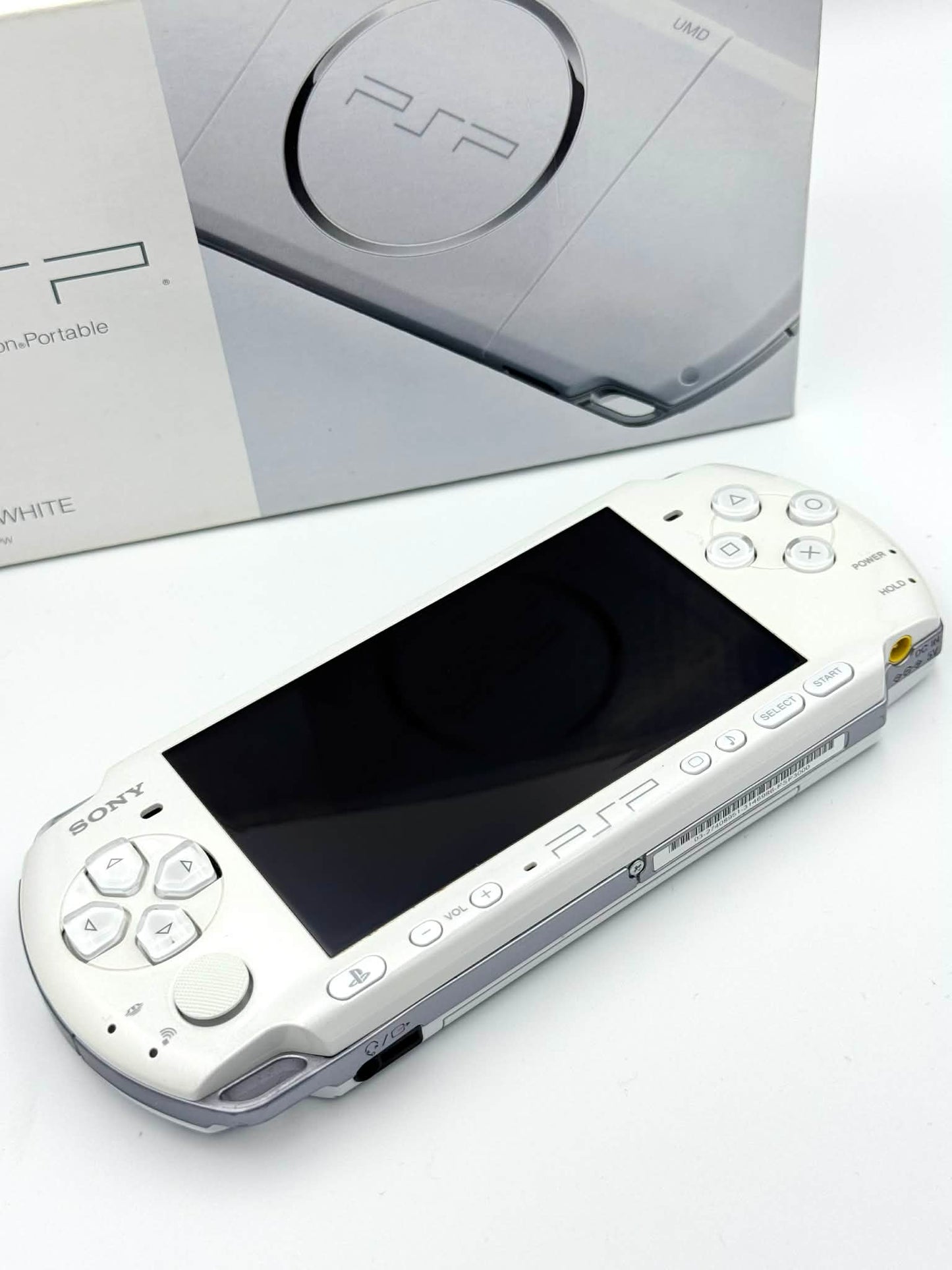 Sony PSP 3000 – Pearl White (Boxed)