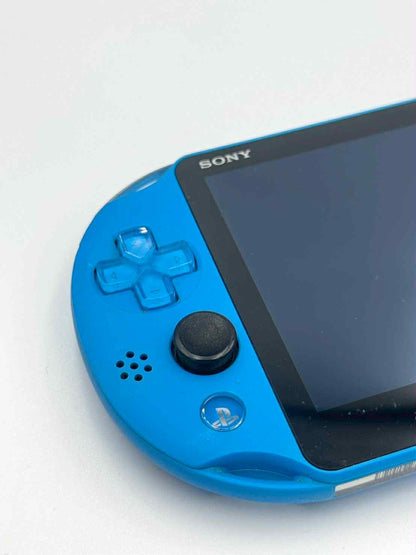 ソニー PS Vita 2000 – ブルー