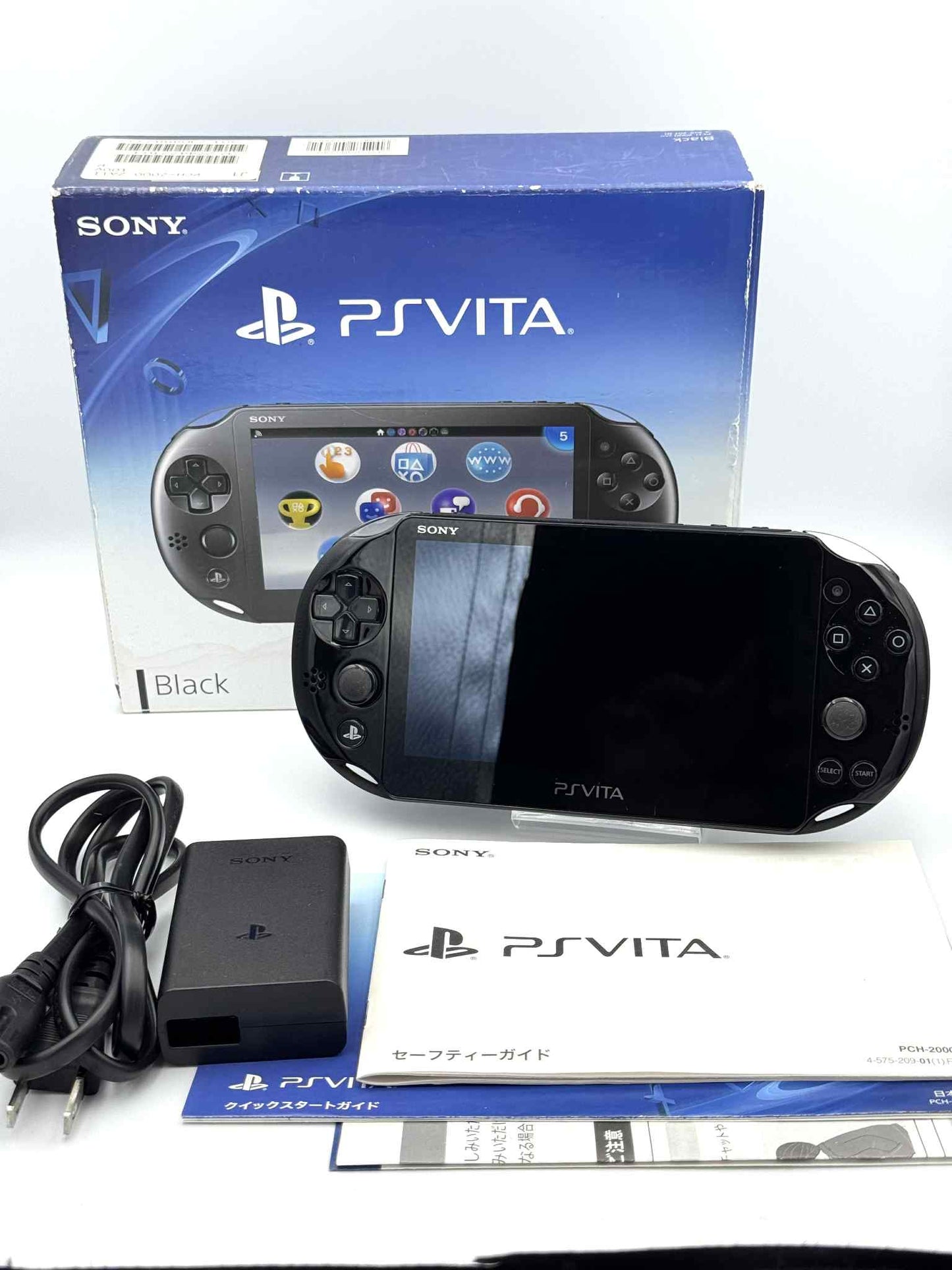 PS Vita 2000 – ブラック 箱入りコンプリート🇯🇵 